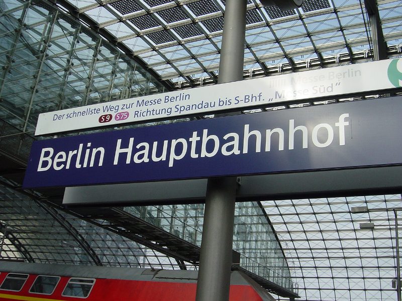 xw[Berlin Hauptbahnhof]