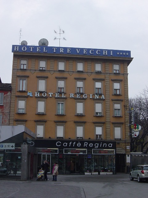 zeW[i[Hotel Regina]