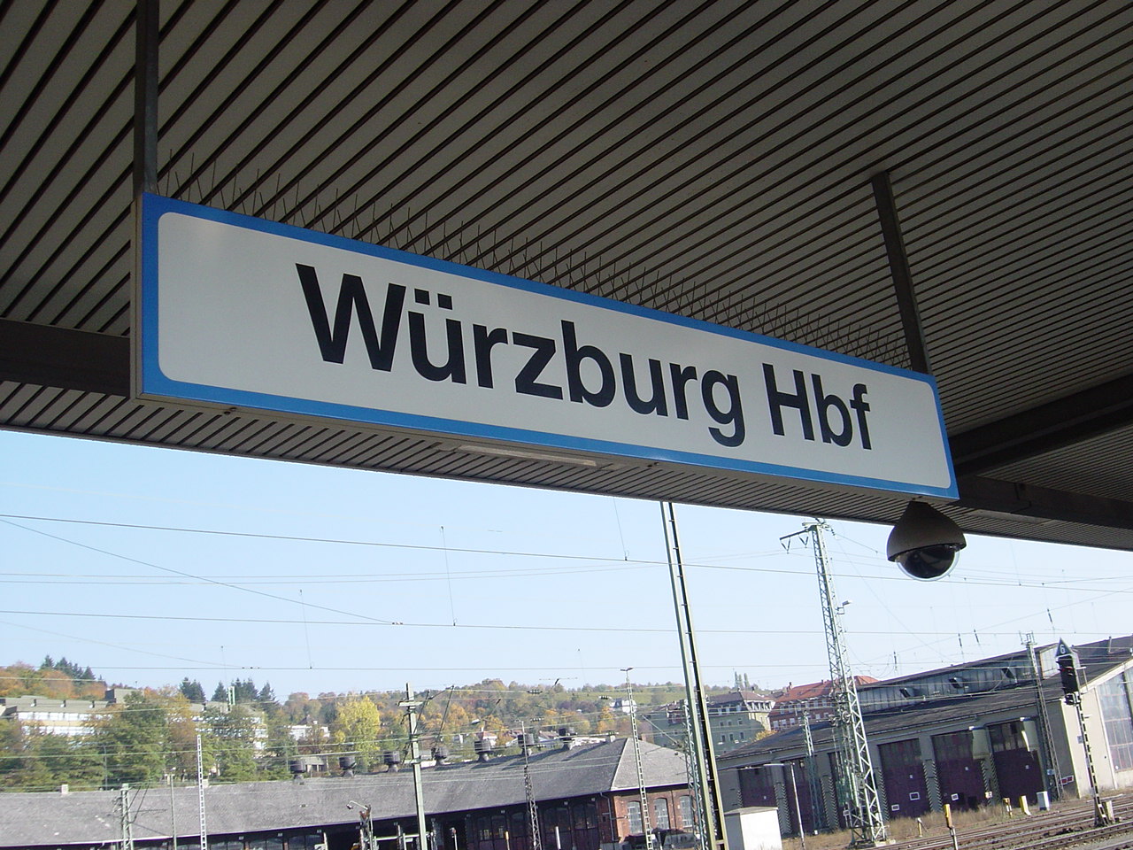 cuNw[Würzburg Hauptbahnhof]