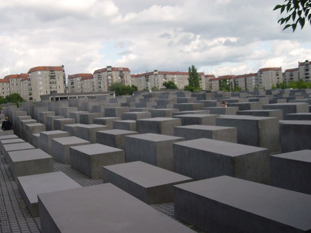 sEꂽ[bp̃_l̂߂̋LO[Denkmal für die ermordeten Juden Europas]