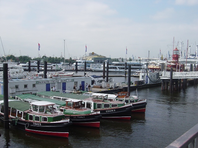 nuN`[Hamburg Hafen]
