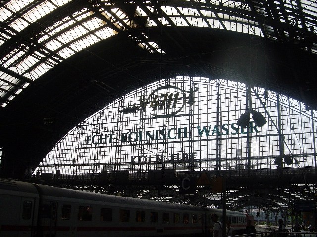 Pw[Köln Hauptbahnhof]